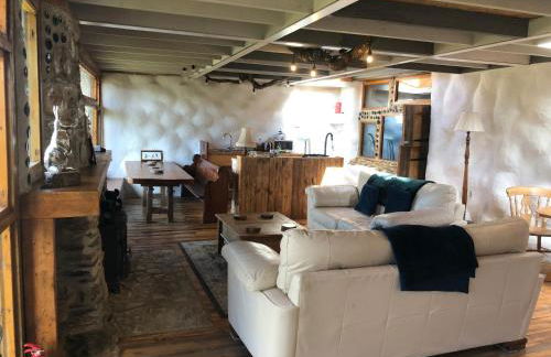 Rabbits 1or 2 bedroom hobbit style hillset earthen dartmoor eco home - Foto 21