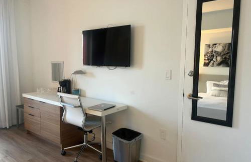 Studio BeachWalk, Ocean Breeze & 2 Full Beds - Foto 23