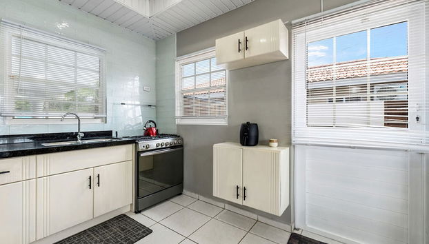 2br2ba Home w Private Pool Close 2 Beach BBQ - Foto 4, Habitación