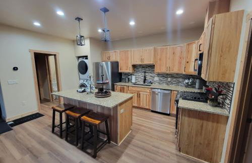 Cozy Apartment Between the Rivers - Photo 7