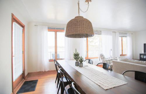 4 br Lakehouse, Fire Pit, King Beds, Bunk room - Foto 6