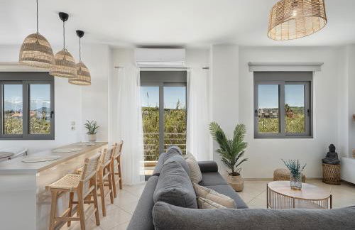 Sol Luxury Apartment - close to the beach with a private heated mini pool - Foto 31