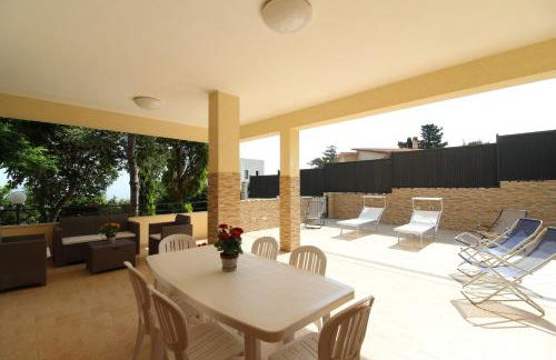 AM Bonagia Valderice VILLA INTERA - Foto 1