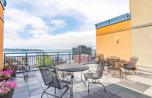 Seattle Among The Trees: in Belltown w/Parking! - Foto 26