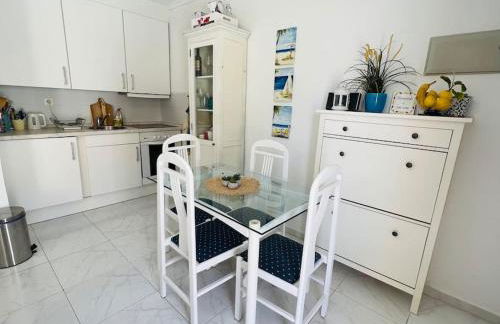 Sunny, South-Facing & Welcoming - Foto 16