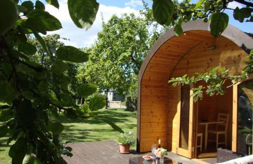 Orchard Farm Luxury Glamping and Campsite - Photo 26