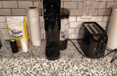 Modern Comfort and Resort Style Living Near CU - Foto 21