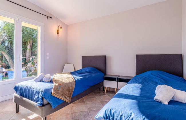 7 bedroom House in Zonza with private pool and garden - Photo 26