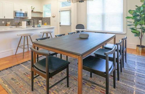 Spacious and Cozy St Louis Gem ABODEbucks - Photo 9