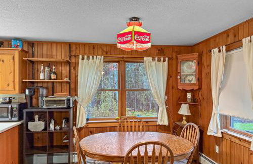 Delightful Cabin in Maine Woods - Foto 18