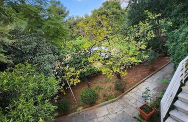 Vouliagmeni Thalassa Apartment - Photo 23