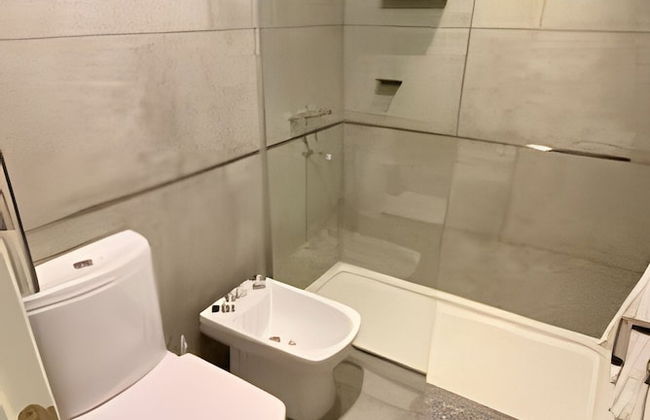 Depto alta gama con cochera y seguridad - Foto 11