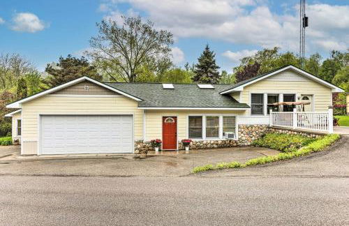 18 Mi to Crystal Mtn Couples Haven Near Lake - Photo 3