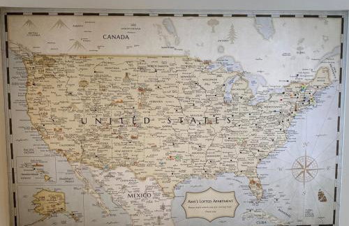 Private 2 Bedroom Lofted Garage Getaway - Foto 15