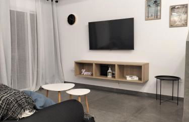 Caletillas Black sand 1º linea playa & piscina & wifi - Foto 15