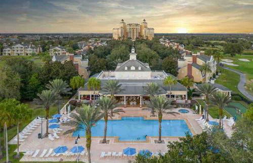 MINUTES FROM DISNEY 3bed 3bath Poolside at LUXURIOUS RESORT - Foto 37