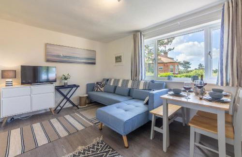 Beach Retreat - Photo 7