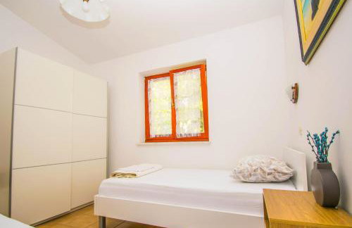 Apartment Rino, only 30m from the sea - Foto 14