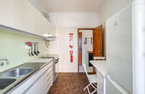 Hopstays - Almada Saudade - Photo 24