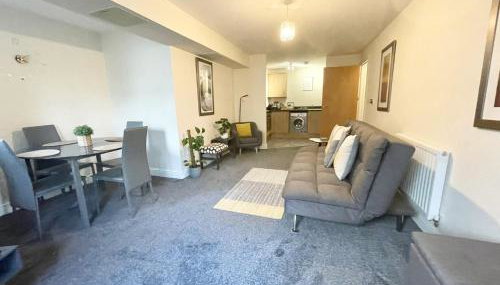 Ashford Retreat - 2 Bedroom 2 Bath great for families, business or contractor stays wt parking - Foto 5