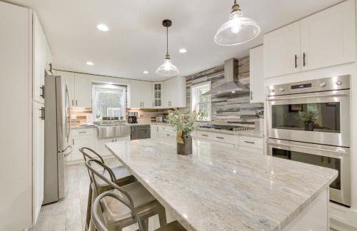 Searsport Paradise with Private Pool and Patio! - Foto 7