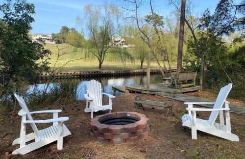 Soundside, canalfront Outer Banks house near ocean - Foto 1