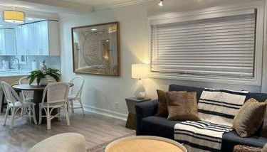 Coastal waterfront apartment! - Foto 2