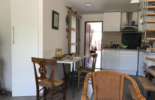 La Philatelle - Foto 16