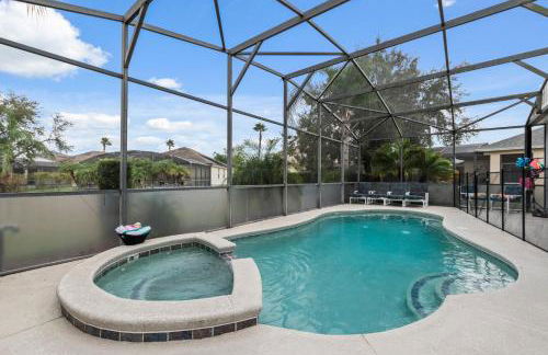 Villa Eman 5bed 4bath with Private pool& Hot Tub close 2 Disney & Legoland - Foto 8