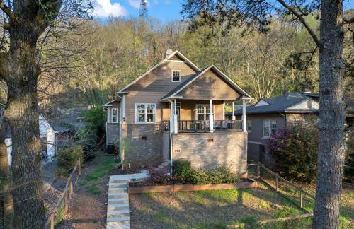 Iris Manor Luxury Modern Stay Near UAB - Photo 1