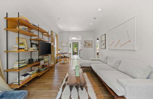 New Listing Midcity West Villa by Colby & Conrad - Foto 1