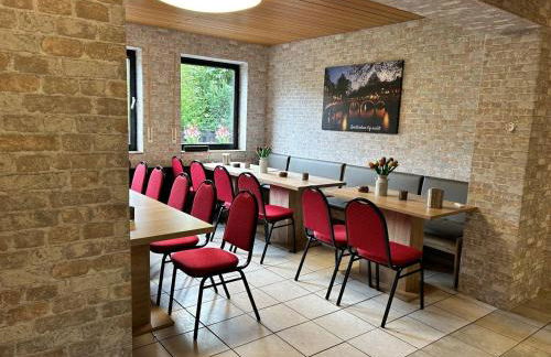 Gruppenunterkunft-Klein-Holland-Harz-aussergewoehnlich-und-einzigartig-mit-grossartiger-Unterhaltung-fuer-jedes-Alter-fuer-bis-zu-24-Personen - Foto 4