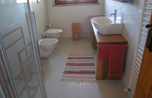 Cottage in Montelabbate With Pool, Garden, Bbq, Parking - Photo 60