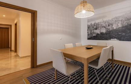 3 Bedroom Oeiras Wonder W/ Balcony by LovelyStay - Foto 19