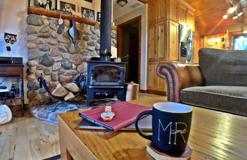 Luxe Spa Cabin: Hot Tub + Sauna + Fire - Foto 15