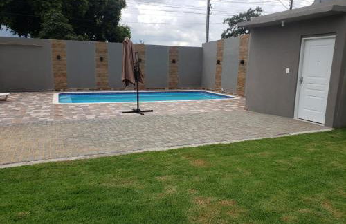 Casa grande com piscina Chácara do Dinho - Foto 15