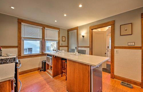 Pet-Friendly Sheboygan Home, 1 Mi to Lake Michigan - Foto 9