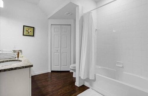 3 Bedrooms S / Lucaya Village Townhouse by RedAwning - Foto 37