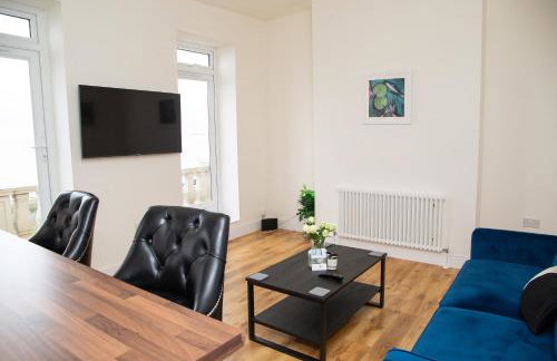 Seaview Apartments - 28-29 Marine Parade, Harwich - Perfect for business & long term stays - Foto 1