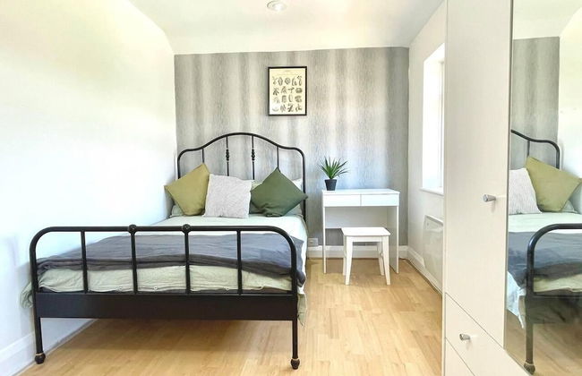 Lovely 2-bed Tree-hole in Northolt Southharrow - Foto 1