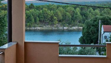 Apartmani Desnica - Foto 4