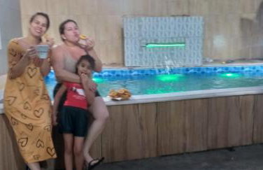 Casa na praia com piscina 2 quartos 6 camas e 4 colchoes - Foto 2