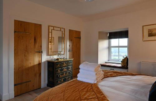 Kipney Farmhouse with hot tub - Photo 46