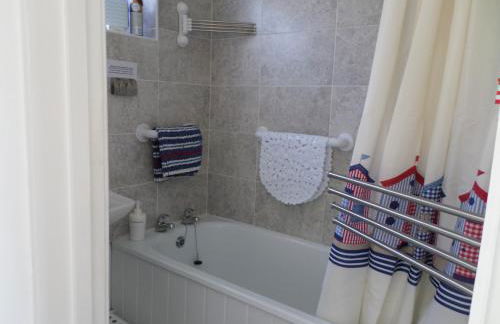 Lighthouse Chalet - Photo 7