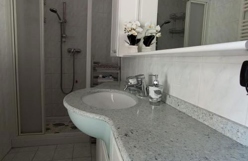 LITTLE FLOWER - Foto 41