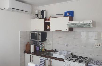 Iris Sabunike - Photo 33