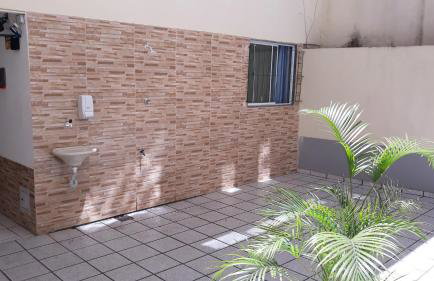 Sua Kitnet na Praia 12 Atenção PEQUENA Só prá dormir Ambiente Familiar Ar Cond TV Microondas Frigobar Internet Centro - Foto 15