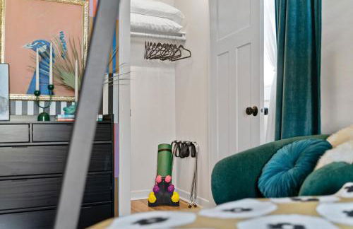 The Bentley Condotel, Heart of Walkers Point with Garage, Yard - Foto 32