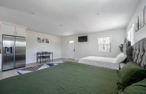 Prestige Studio Haven at Burbank - Foto 12