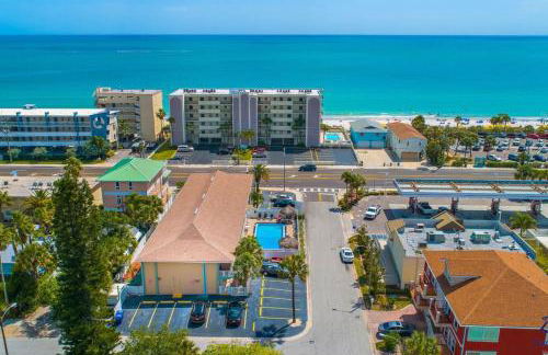 Madeira Beach Tropic Breeze Unit 19 Second Floor - Foto 35